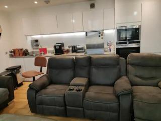Canary Wharf Homestay - Londra - 9