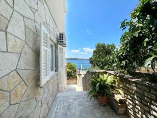 Apartments Mihaela - Trogir - 1