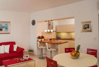 House Lucmar - Podglavica - 4