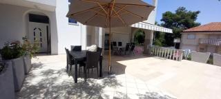 Apartments Ivo - Vir - 9