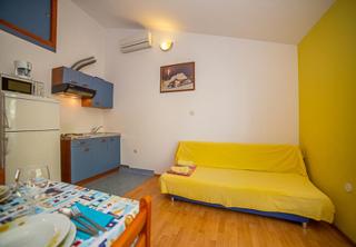 Apartments Saga 2 - Lokva Rogoznica - 6