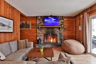 Tanglewood Vista - Great Group Ski Home Close to Mountain, Hot Tub, Sauna, Ski Rental Ticket Deals! - Killington - 1