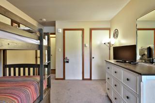 Trail Creek Vermont Ski Condos 18 - Ski Home Trail, Bus, Hot Tub, Pool - Killington - 3
