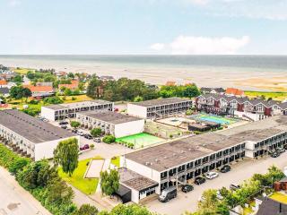 4 person holiday home on a holiday park in Glesborg - Glesborg - 3