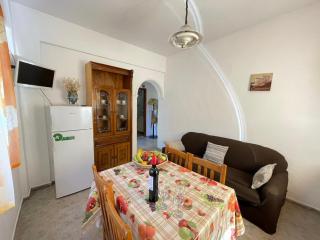 Katerina Apartments - Agios Georgios Pagon - 2