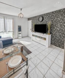 Appartement moderne avec Wi-Fi et Balcon - Choisy-le-Roi - 0