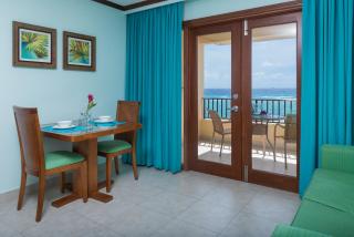 Yellow Bird Hotel - 2