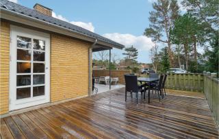 3 Bedroom Nice Home In Nexø - Neksø - 1