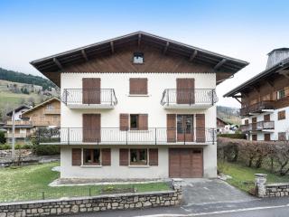 Location cosy : 2 pièces rénové, balcon sud-est, proche centre et télécabines du Jaillet à Megève - FR-1-453-122 - 2