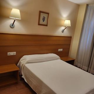 Hotel Torcal - Guadalajara - 1