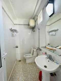 KHÁCH SẠN NGỌC LY 8 - 9