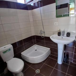 Betty's Home - Korçë - 4