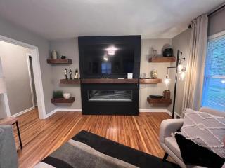 Main Attraction - Sioux Falls - 4