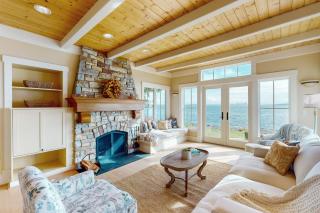 The W - Port Blakely - 8