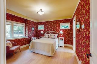 The W - Port Blakely - 1