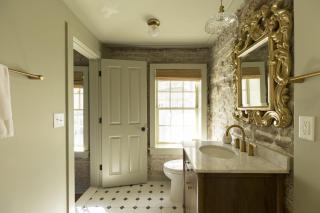 Historic B&B King Suite- Walk to King - Charleston - 6
