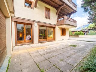 Appartement 3 chambres avec terrasse, centre village, piste et commerces à pied, garage et WIFI - FR-1-437-104 - La Clusaz - 1