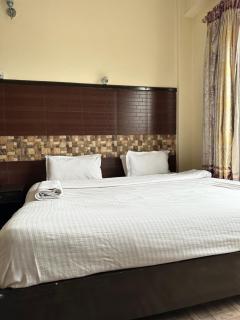 Hotel Bardan - Pokhara - 9