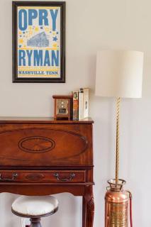 The Franklin Farmhouse, Franklin, TN - 1