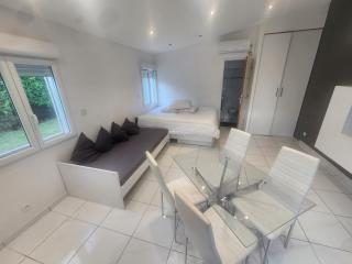 Studio meublé avec cuisine - Saint-Alban-du-Rhône - 2