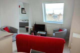 Charming 2 rooms in front of the Square Montholon - París - 6