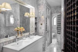 Royal Worthy Luxury Estate The Crown Filming Set - Tarifa - 2