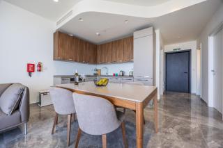 Vista Suites in Apartment in Mercury Towers - San Ġiljan - 6