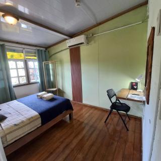 La Guayana Hostel - Bocas del Toro - 9