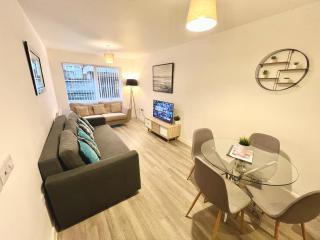 Halo Apartments - City Centre - Manchester - 9