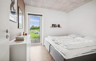3 Bedroom Cozy Home In Ringkøbing - Ringkøbing - 2