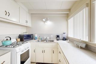 Sailaway Cabin - 1