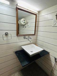 Modern Comfort Oasis in Delhi - Nova Deli - 7