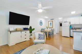 Sailfish Suites 8 - Waterfront Lodging - Stuart - 7