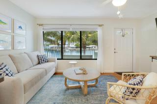 Sailfish Suites 8 - Waterfront Lodging - Stuart - 2
