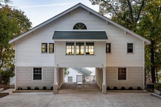 Brand New Custom Built Home On Lake Delevan - Delavan - 0