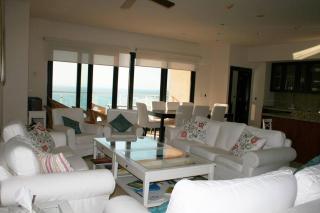 Three Bedroom Oceanview-VISTAMAR in Puerta Cortés Residences - 4
