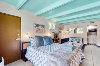 Dolphin and Manatee Cove Condo Beach Access and More! - 3