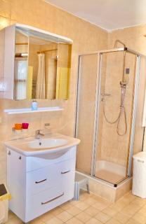 Große Ferienwohnung in Ferienanlage mit Pool, Sauna & Hallenbad Skipiste in der Nähe - Hauzenberg - 1