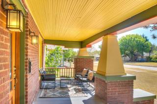 Walk to Town and 3 Mi to Fort Sill Home in Lawton! - 9