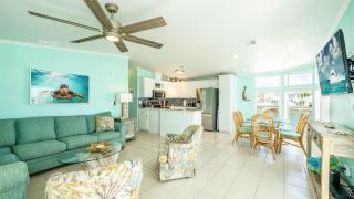 Turtle Cove Views by Last Key Realty - 2
