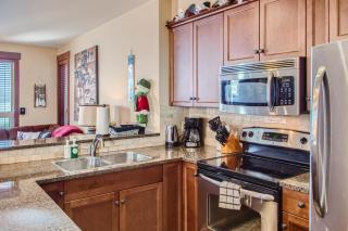 Stonegate Resort Unit C103 - Big White - 3