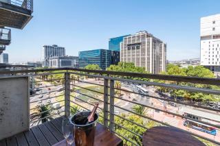 Chic 1-Bedroom Apartment In The Heart Of The City - Cidade Do Cabo - 0