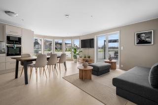 Stay l Urban - Spacious apartment with private terrace - 0