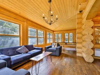 Blue Bear Spa sauna private pool lake access - 2