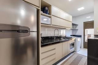 Apartamento Espetacular a 250 Metros da Praia de Bombinhas - Bombinhas - 3