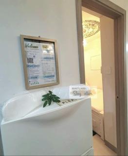 Kuro's Krib One Bedroom Condo Unit with Balcony at S Residences Pasay City MOA - Manila - 5
