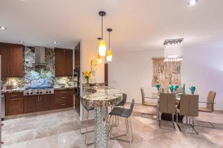 Stylish Poolside Condo with Sea Views Apple TV - Puerto Vallarta - 8
