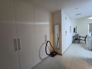 Modern Studio for rent in the heart of Dubai - 1