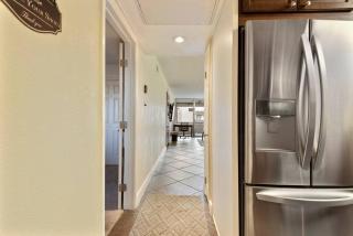 Old Town Condo with 2 King Size Suites - Scottsdale - 4