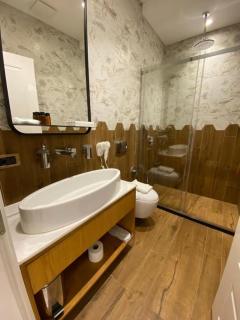 Crown Boutique Hotel - Durazzo - 4